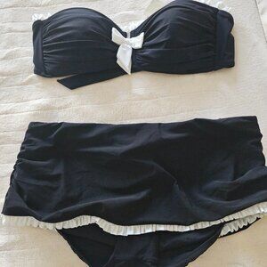 Cutest black and white NWT Gottex ladies' two-piece, sz. 12 swimsuit!swimsuit!